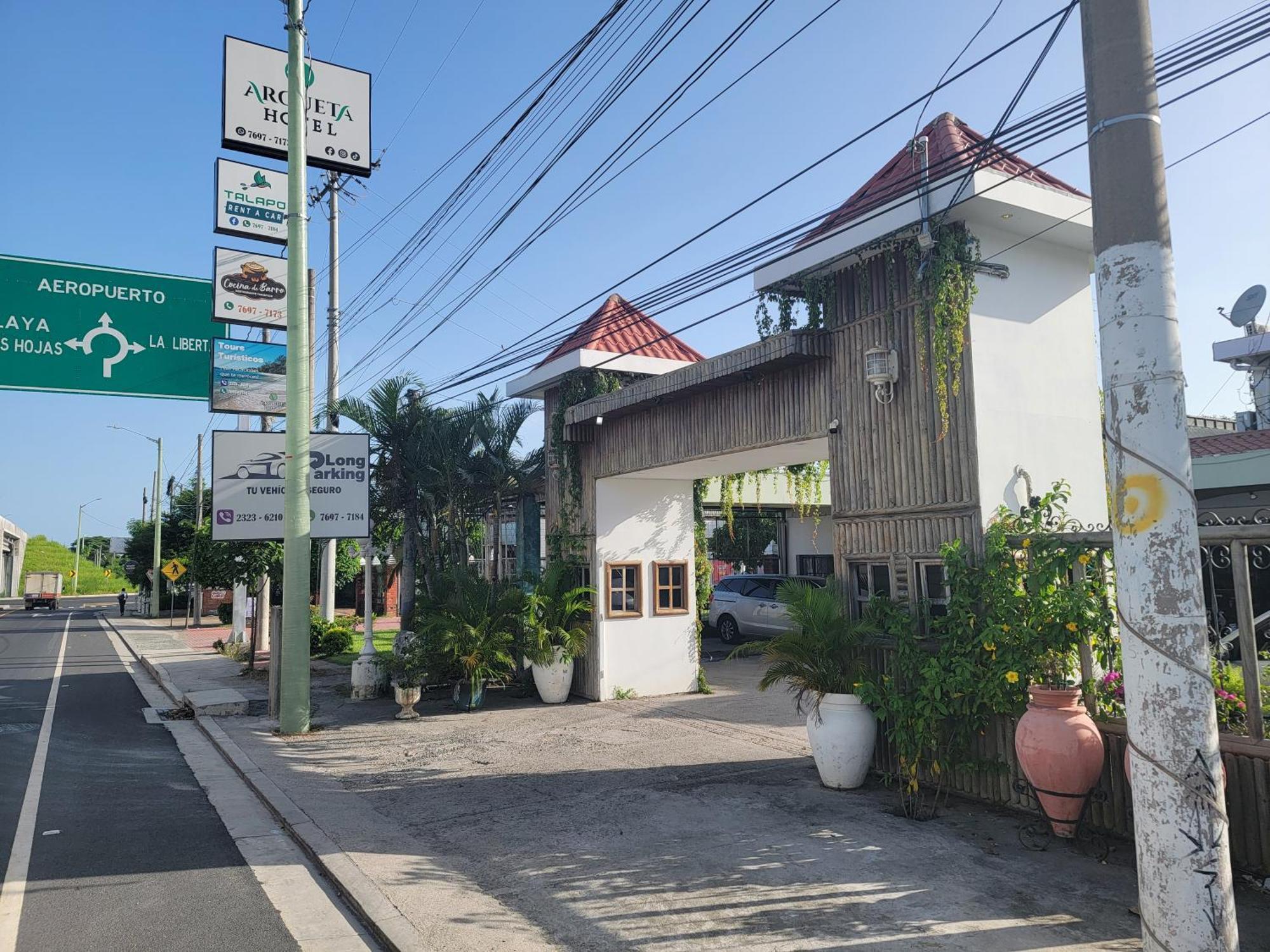 Argueta Hotel San Luis Luaran gambar