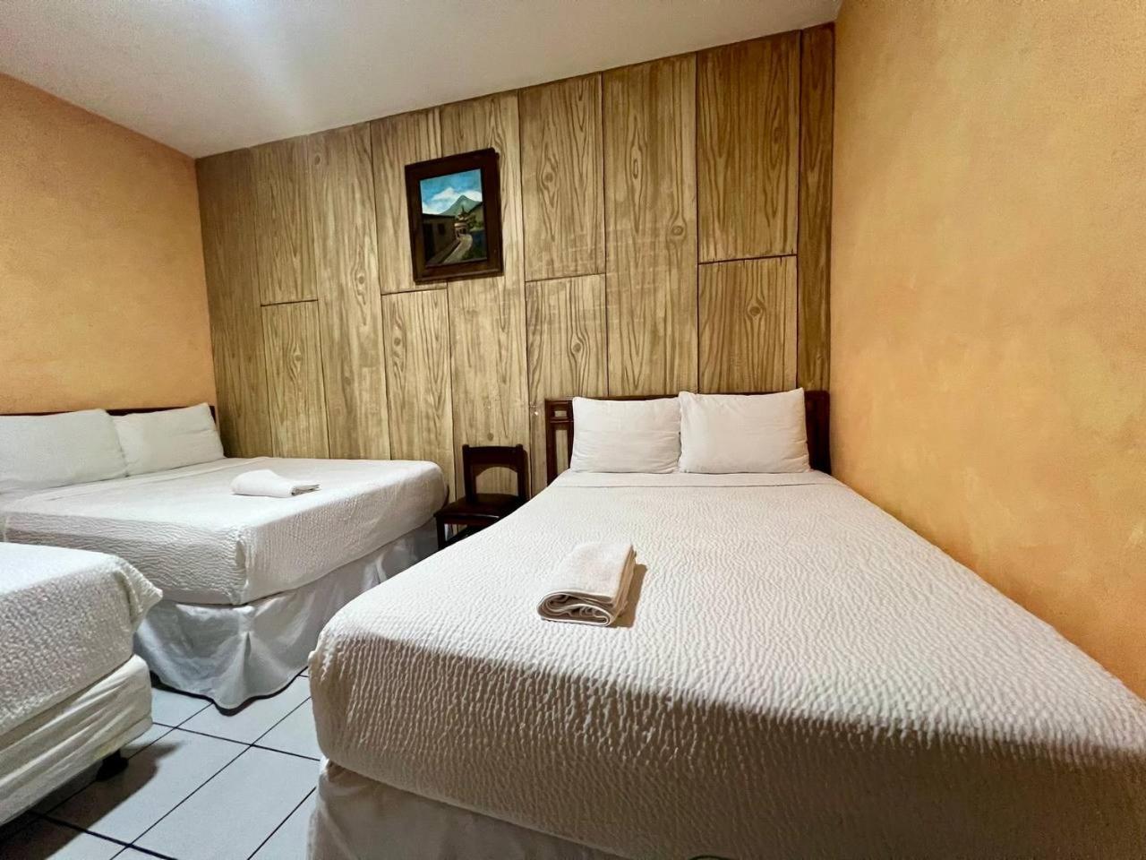Argueta Hotel San Luis Luaran gambar