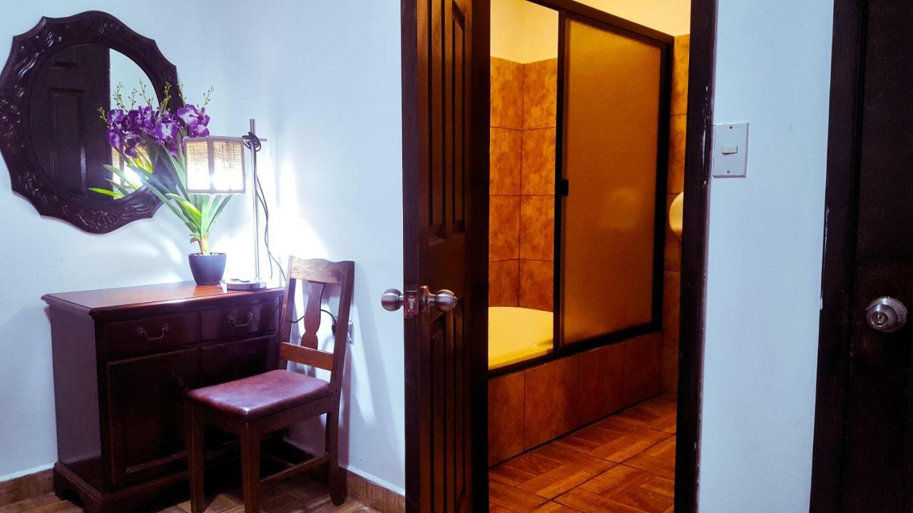 Argueta Hotel San Luis Luaran gambar